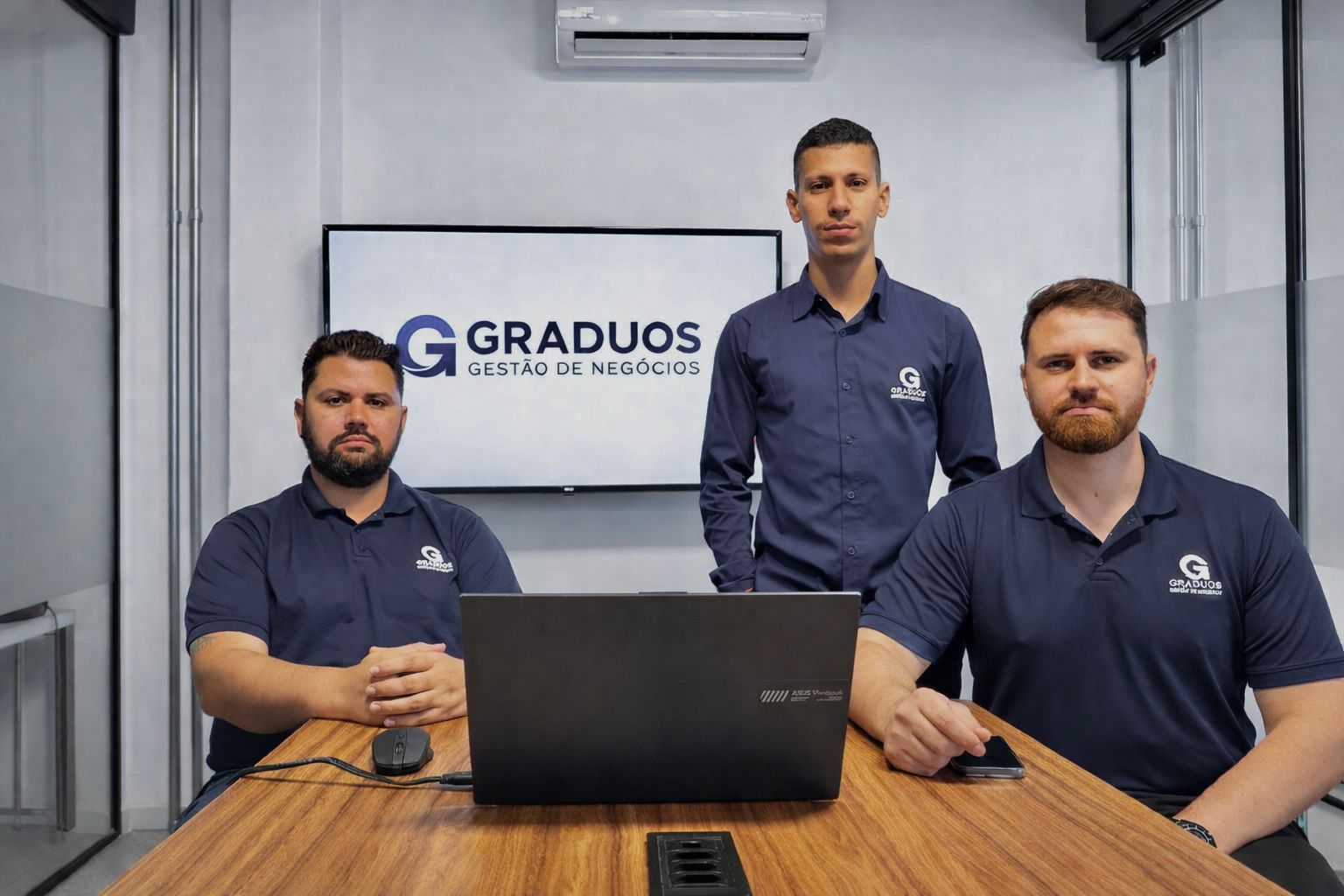 Equipe de Consultores Graduos
